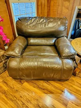 Leather Recliner Chairs