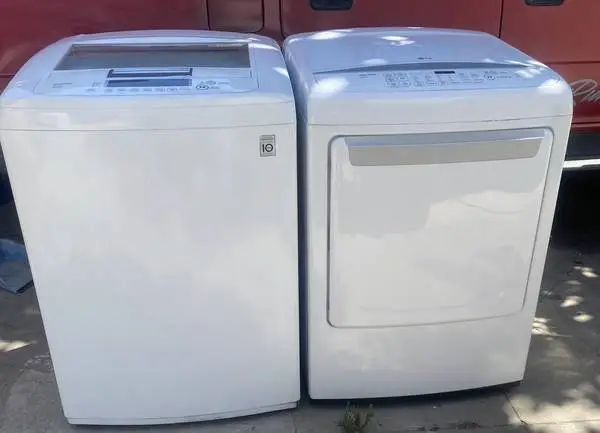 Lg white smart top load washer and gas dryer