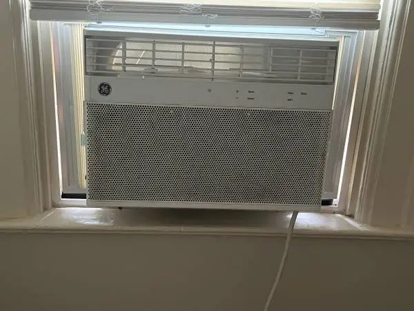 GE Window AC Unit