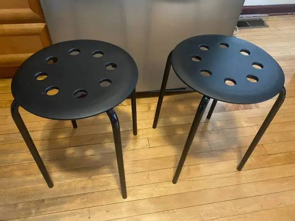Stools set