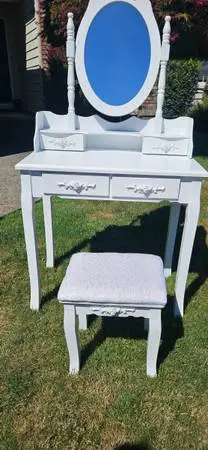 Childs White Vanity with mirror and stool