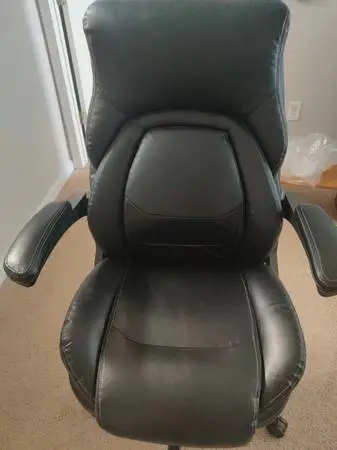 LA-Z-BOY office chair - price firm