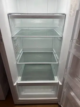 GE Upright Freezer