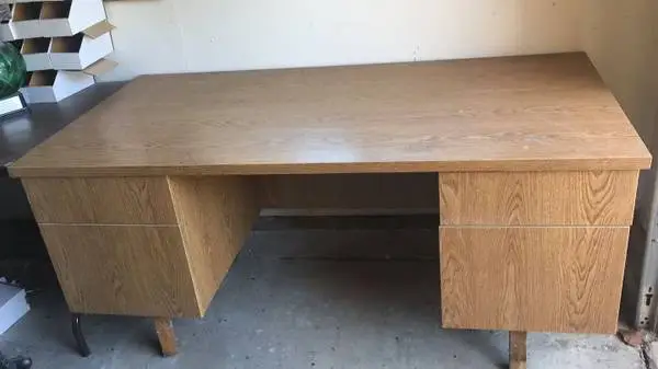 Wooden Desk Workstation (MUST SELL, MOVE OUT SALE)