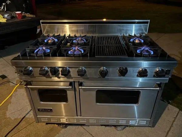 48 INCH VIKING GAS RANGE