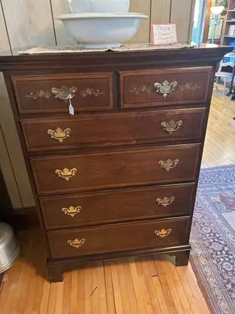 DIXIE 6 DRAWER DRESSER
