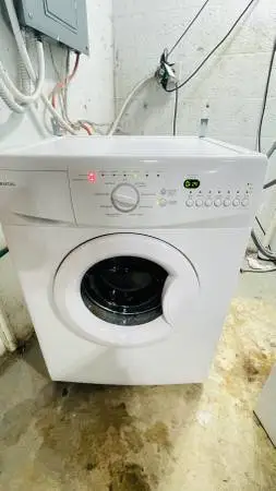 Maytag Washer 24inch