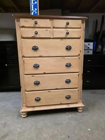 Rustic Farmhouse Style 5 Drawer Tallboy Dresser