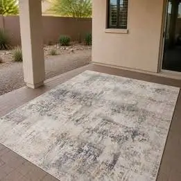 Outdoor/Indoor 8’x10’ Accent Rug *New*