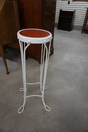 Vintage Stand
