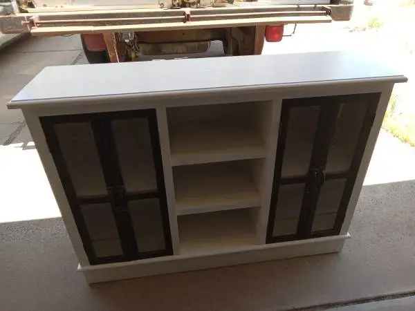 Flat Screen TV stand and storage cabinet 36 inches tall