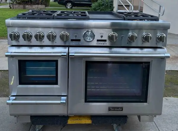 THERMADOR PRO GRAND DUAL FUEL RANGE