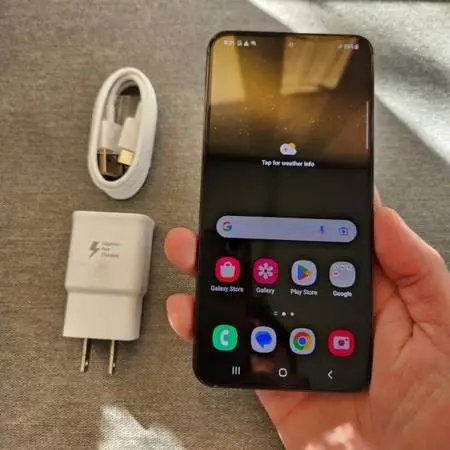 Factory Unlocked samsung galaxy S22 5G 128GB