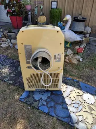 LG portable a/c unit