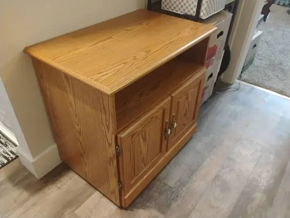 TV or Microwave Stand