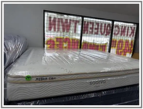 King Size Saatva Classic Mattress & Box Springs Bed Set
