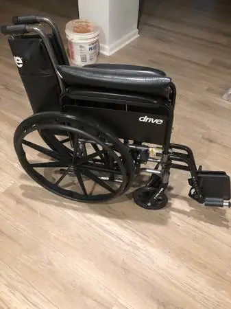Drive wheelchair