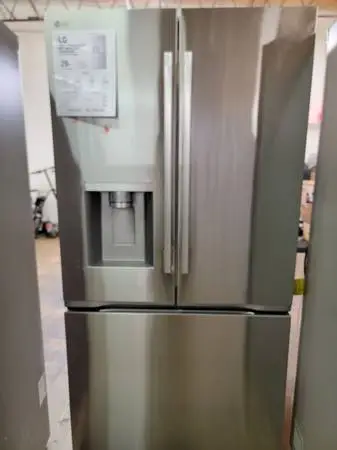 LG 36 in Counter Depth MAX 23.7 Cu Ft French Door Smart Refrigerator with Zero C