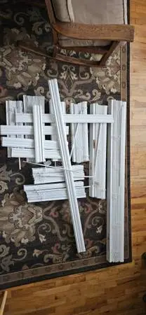 8 blinds