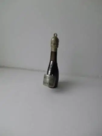 30s/ 40s champagne bottle shaped cigar cutter Jules Mumm