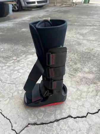 Medical ANKLE Boot - SMALL