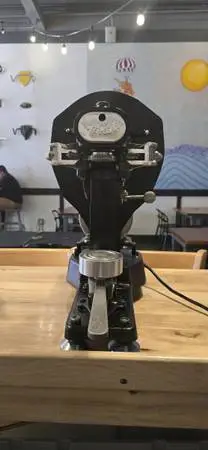 Electric Can Sealer