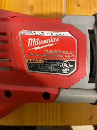 Milwaukee 18v sawzall
