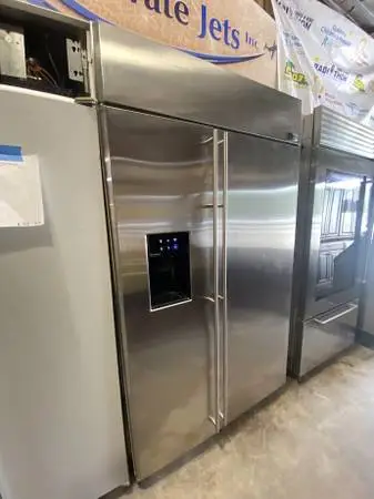 SS GE Refrigerator Side by Side Built In Model #ZISS480DR1SS Used