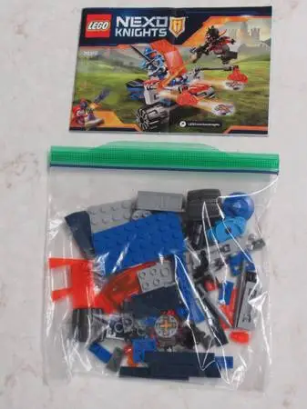 Lego Nexo Knights: Knighton Battle Blaster #70310