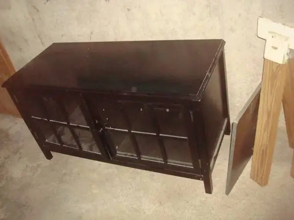 black entertainment cabinet