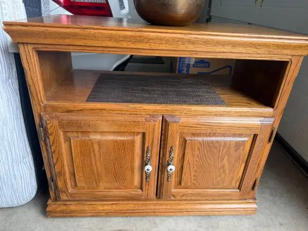 Oak Lamp/Plant Cabinet