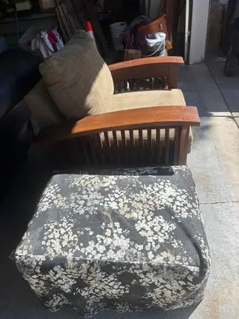 Chair and ottoman