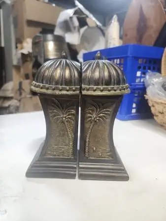 Vintage Tropical Palm Tree Bookends