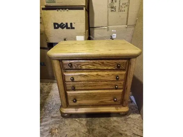 solid oak night table 4 drawer