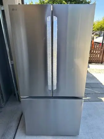Refrigerator LG