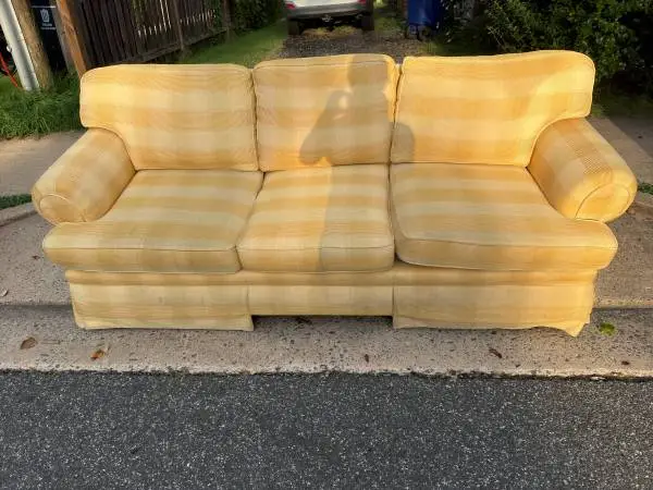 Free couch for pickup in Clarendon