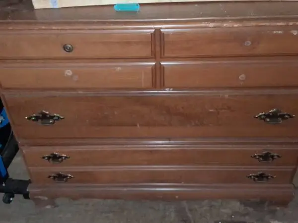 Dressers, couch, sofa, table