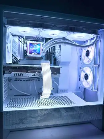 Gaming PC — Intel i9-12900KF / RTX 4070 Ti 12GB / 64GB DDR4 / 2TB NVMe / 360mm
