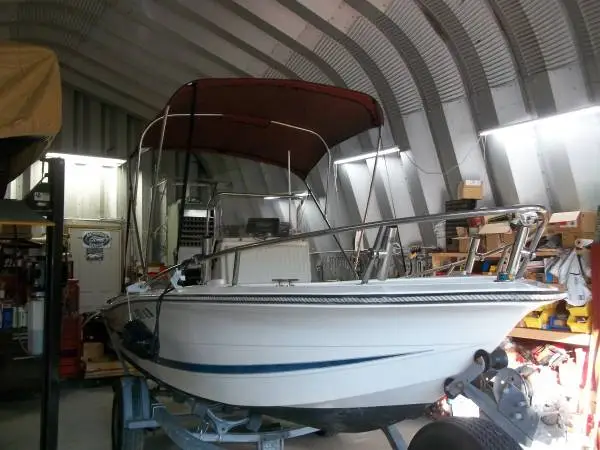 Hydra Sport 1750 CC Center Console (Warren CT)