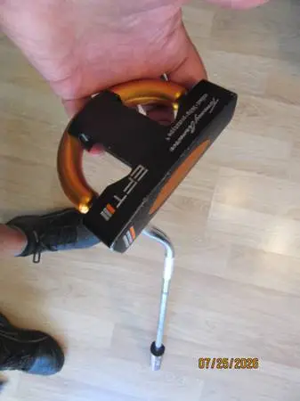 Nice Tommy Armour EFTIII Golf Putter with really nice brand new grip