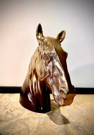 Awesome brass metal decorative sculpture