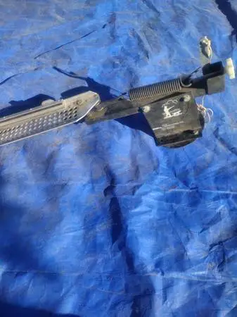Pigeon throwing tool
