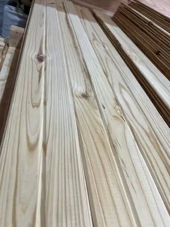1x6x12’ #122/116 Pine siding