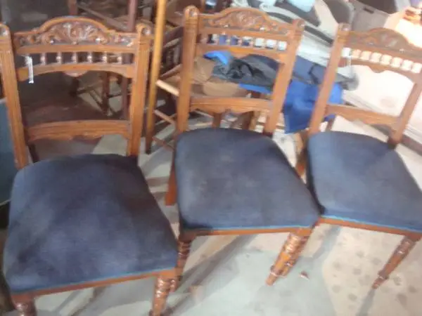 3 padded chairs/ 2 padded chairs