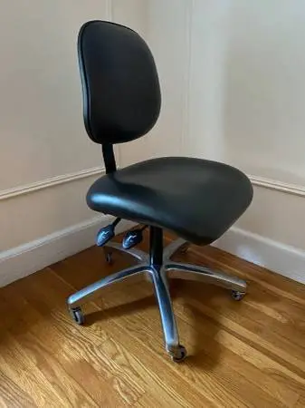 BioFit High-End BT Series Wide Ergonomic Office Desk Chair