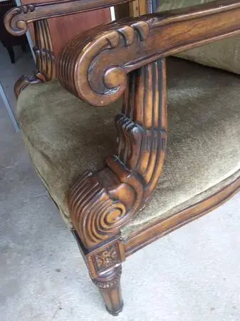 CHAIR WITH FOOT STOOL/OTTOMAN