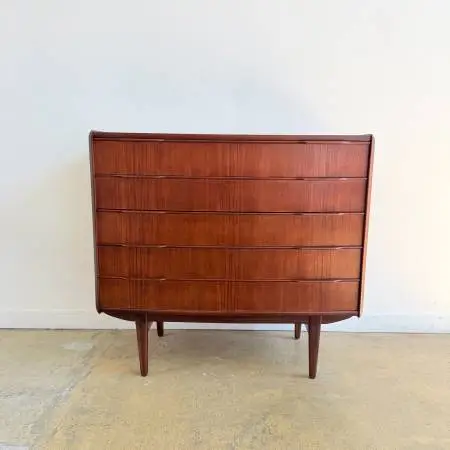 Danish Modern teak Dresser by Vordingborg Møbelfabrik (Restored)