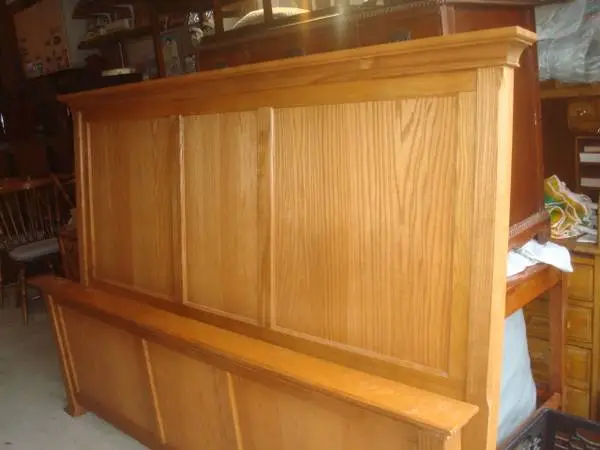 nice king oak bed