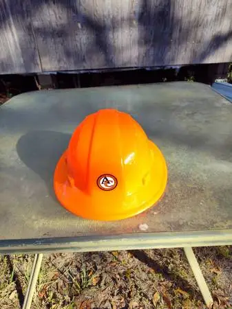 ERB Industries Safety Helmet