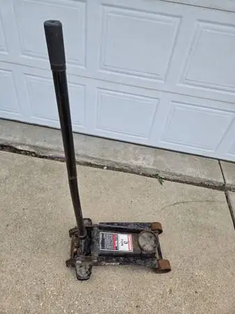 Heavy Duty Vintage Craftsman 3 Ton Vehicle Truck Jack